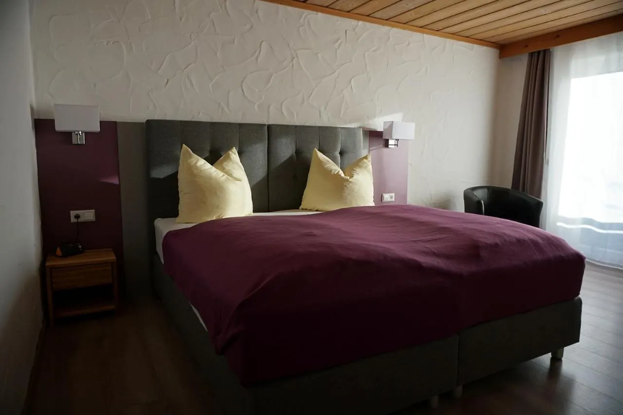 Hotel Sonnenbichl Хальблех